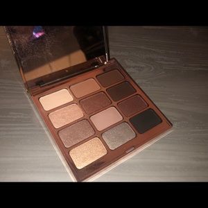 Eyes are the window- Soul Stila Eyeshadow Palette
